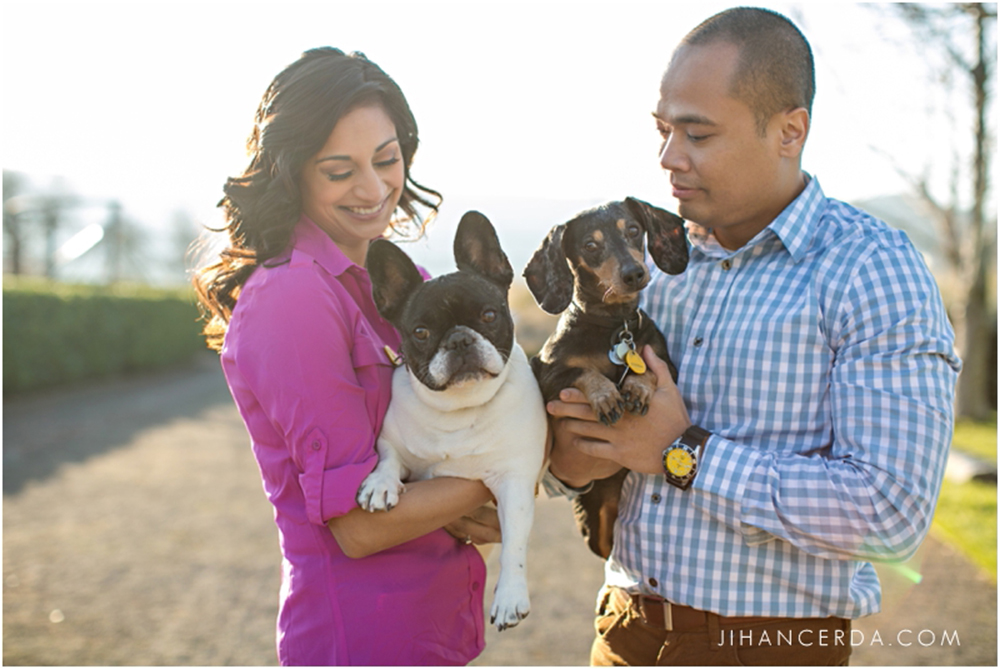 ENGAGEMENT PHOTOS TIPS AND TRENDS