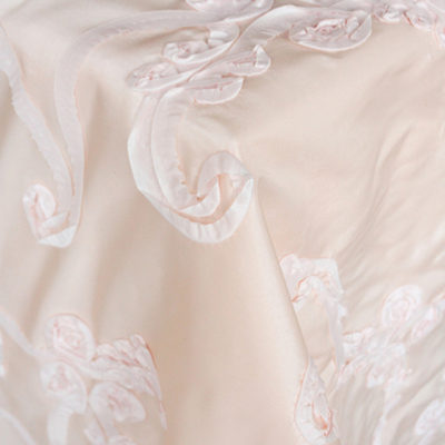 Billie's Roses Ivory Linen