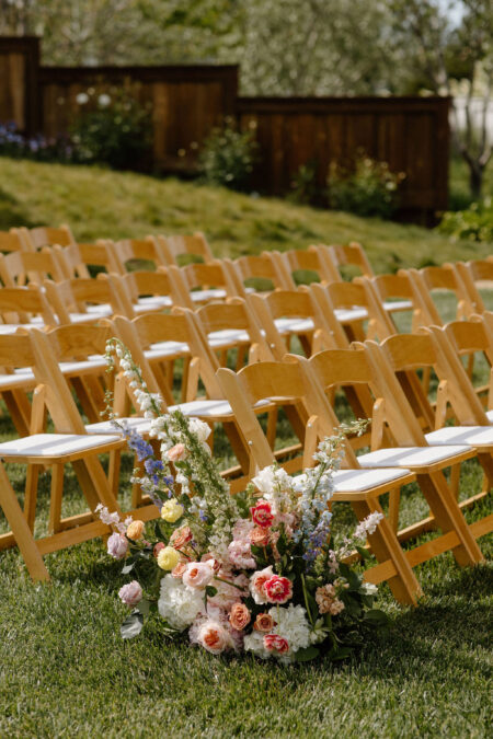 Natural Wooden Folding Chair with Ivory Padded Seat - Image 2
