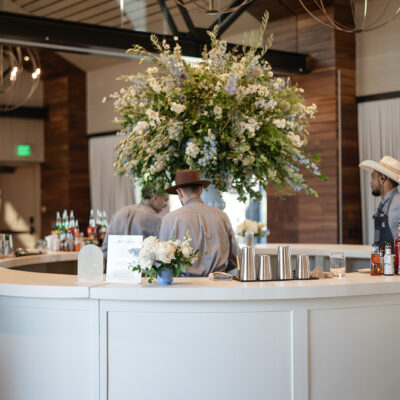 Eleanor Round Bar - Image 4